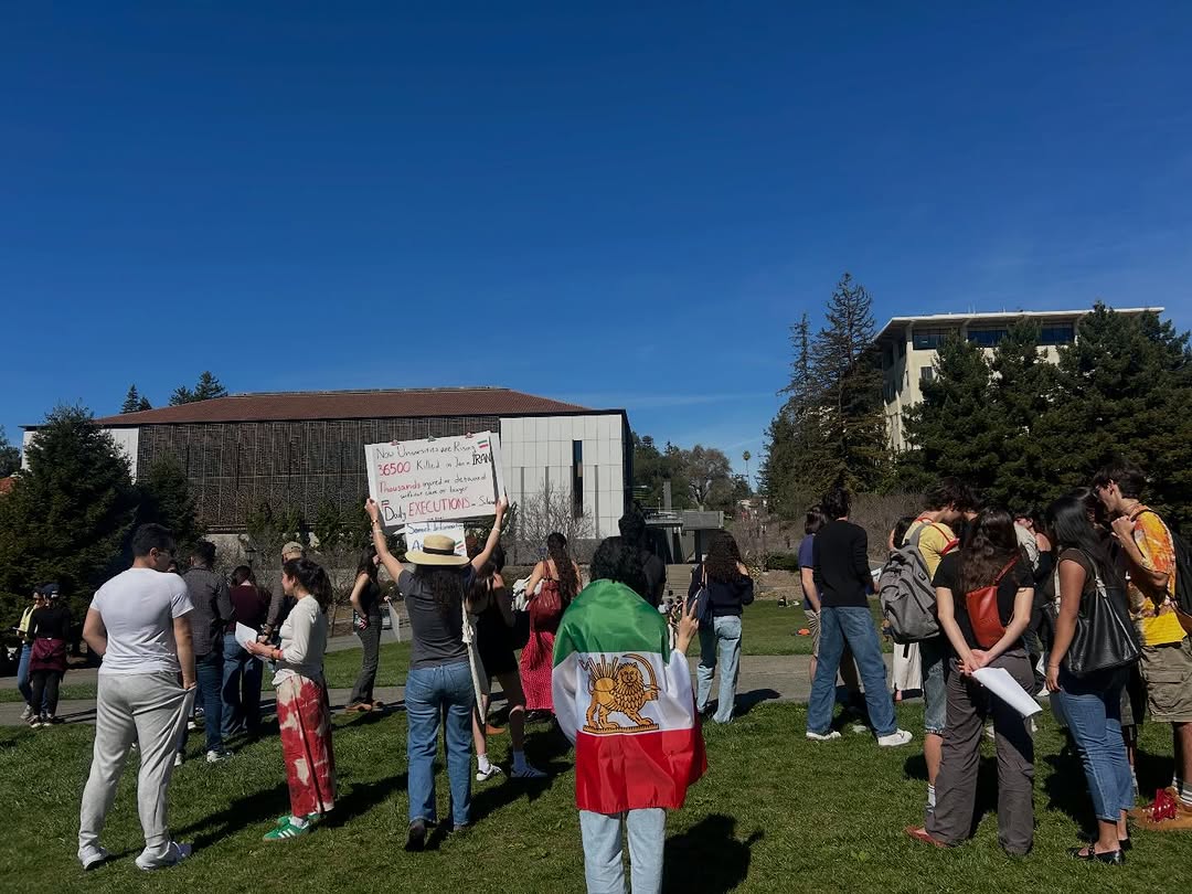 Berkeley students in solidarity 💚🤍❤️!!!