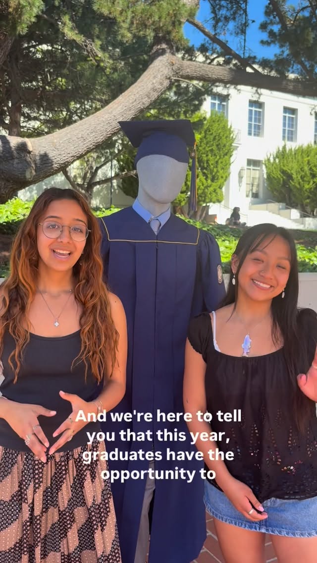 Hey graduating Bears, sustainability looks good on you! ♻️🐻
Learn more about th